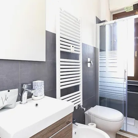 I Host - Broni 21 Apartmán *