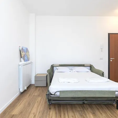 I Host - Broni 21 Apartmán *